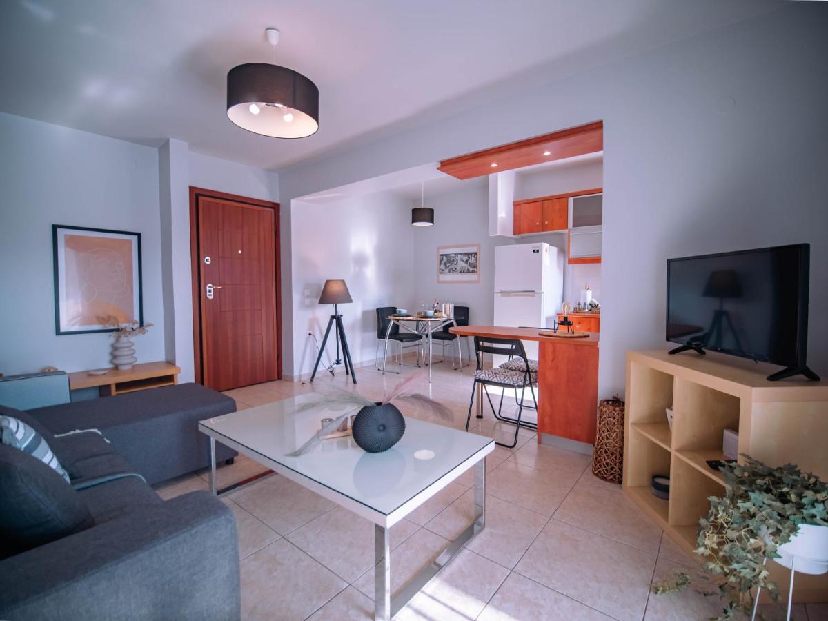 Urban Flat - Central Spot Apartments Volos Ngoại thất bức ảnh