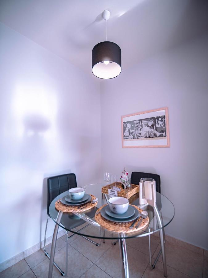 Urban Flat - Central Spot Apartments Volos Ngoại thất bức ảnh